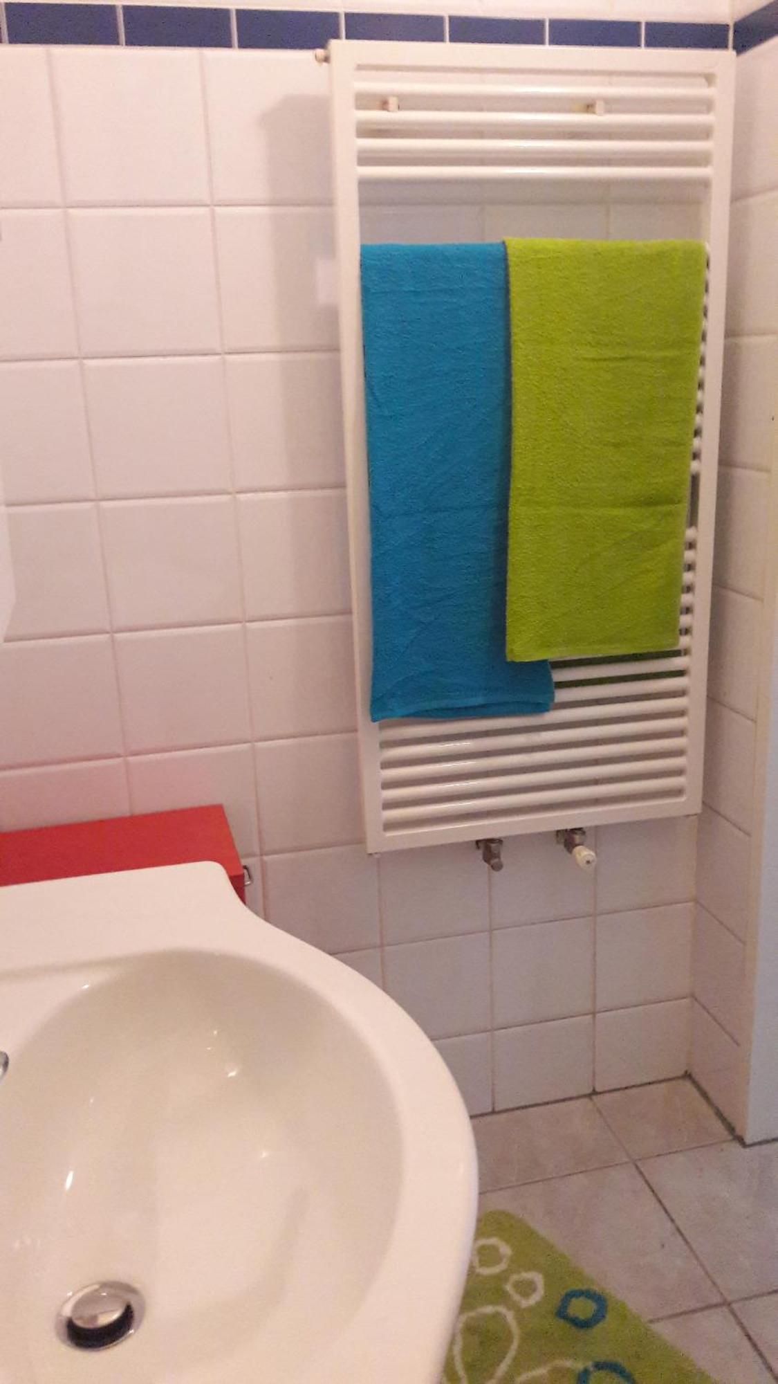Nette Altbauwohnung Nur 10 Min Von Der City Vienna Luaran gambar